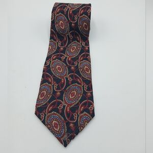 Guy Laroche Classic Men's Paisley Silk Tie in Navy and Red